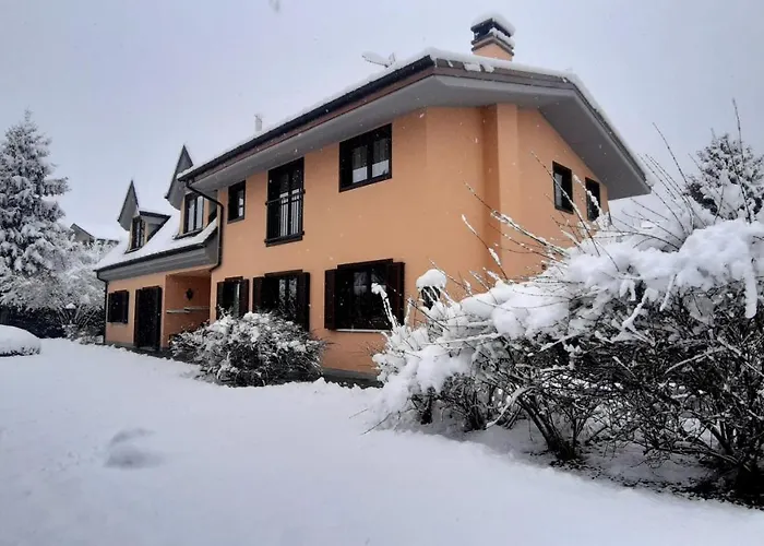 Apartment Le-z-aravi 1